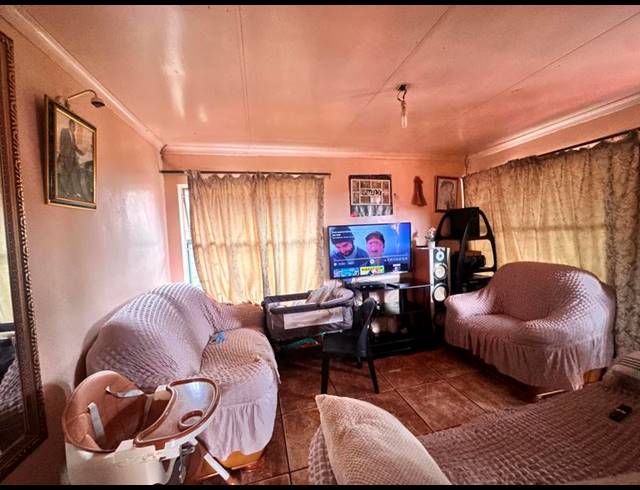 3 BEDROOM HOUSE FOR SALE IN SOSHANGUVE DD
